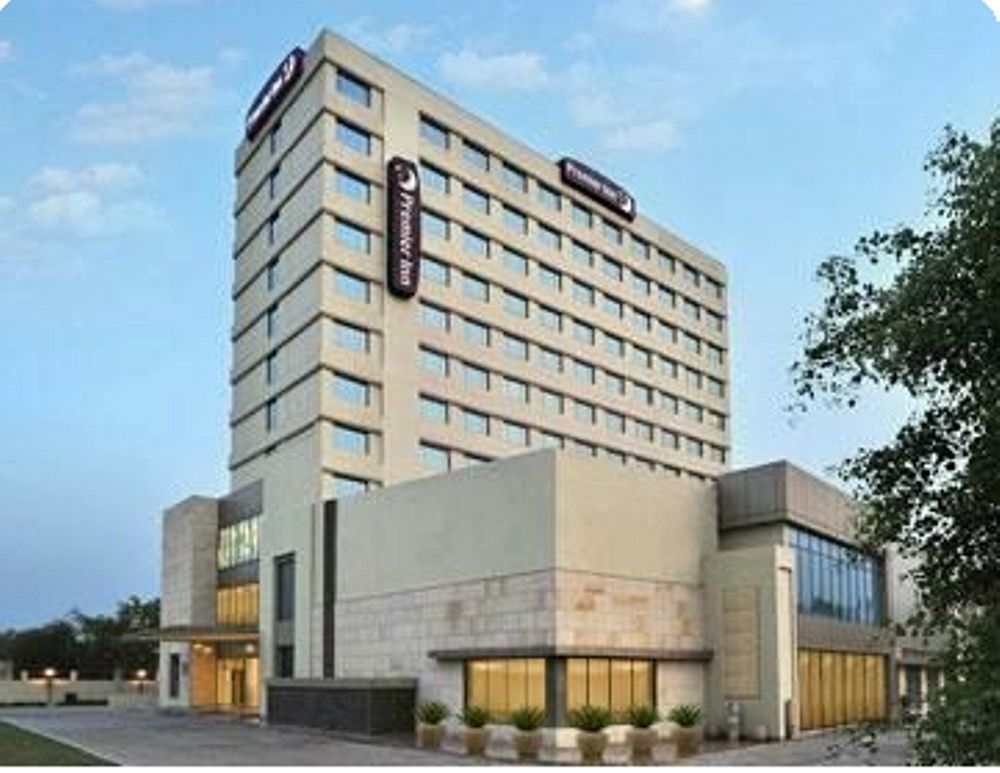 Caspia Hotel New Delhi Exterior photo