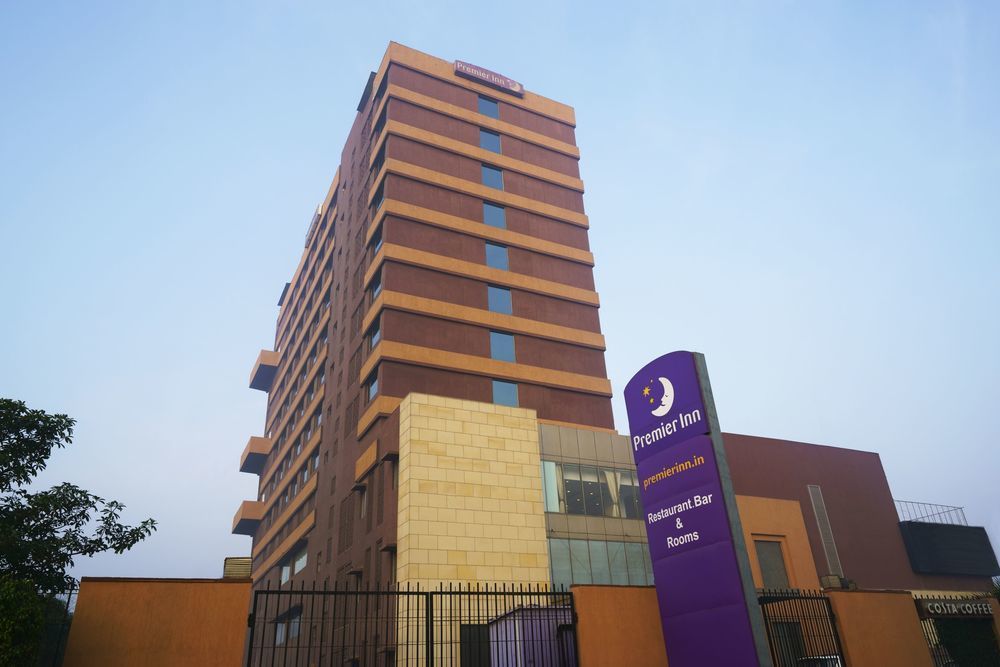 Caspia Hotel New Delhi Exterior photo
